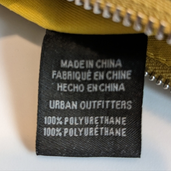 Urban Outfitters Mustard Yellow Snakeskin Print Faux Leather Purse Bag - Picture 8 of 8